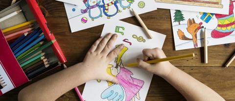 كتاب بطاقات تلوين الحروف العربية مع الرسومات PDF, وما هي فوائد التلوين للأطفال؟